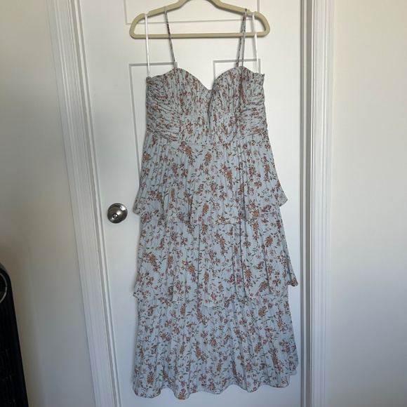 Lulu’s Blue Floral Print Tiered Dress, Size XL - Picture 4 of 8